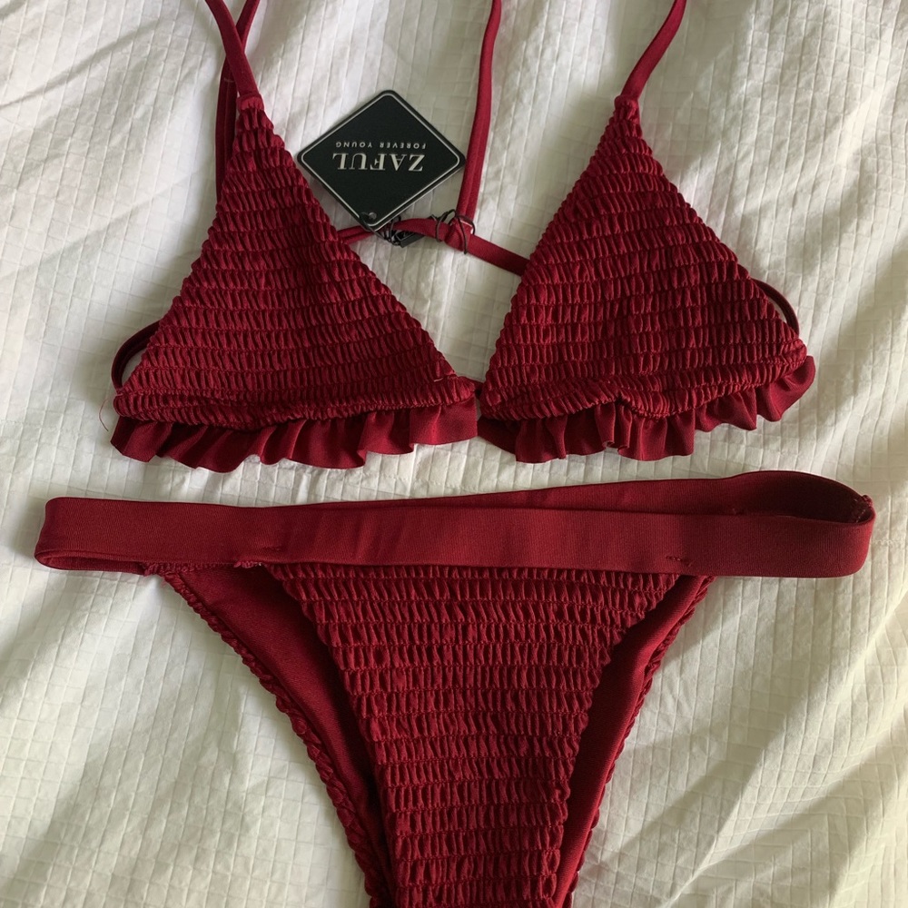 NWT ZAFUL Smocked Triangle Bikini